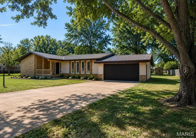 1st image of 908 M  10th St, Mountain Grove, MO 65711 | MLS# MIS26044880