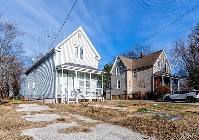 Homes for sale in Jennings, MO | 2017 Switzer Ave, Jennings, MO 63136 | MLS# MIS26044892