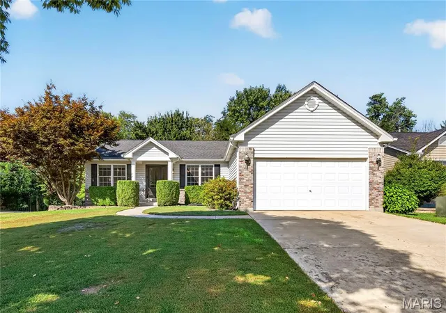 Photo 1 of Sale Pending at 167 Rightfield Dr, O Fallon, MO 63366 | MLS# MIS26044894 | Listing updated on 2026-09-12