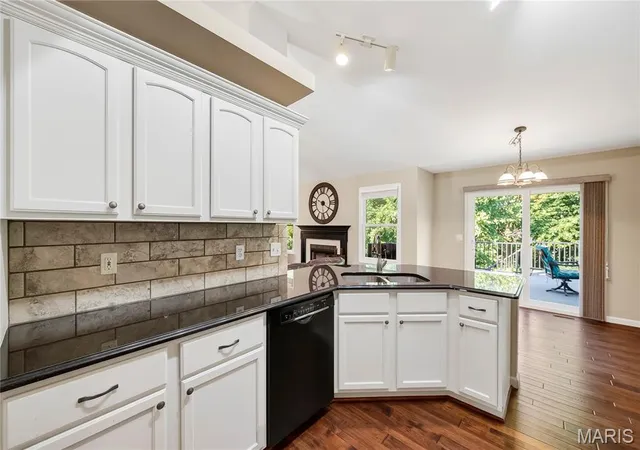 Photo 3 of Sale Pending at 167 Rightfield Dr, O Fallon, MO 63366 | MLS# MIS26044894 | Listing updated on 2026-09-12