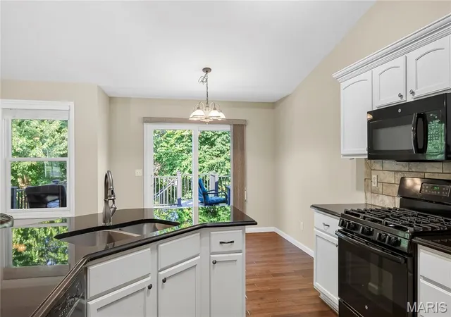 Photo 4 of Sale Pending at 167 Rightfield Dr, O Fallon, MO 63366 | MLS# MIS26044894 | Listing updated on 2026-09-12