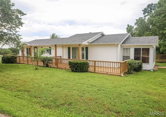1st image of 700 N High St, Iberia, MO 65486 | MLS# MIS26044909