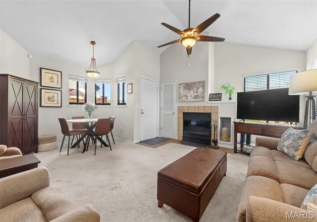 5th image of 1702 Hemingway Ln #D, Weldon Spring, MO 63304 | MLS# MIS26044910