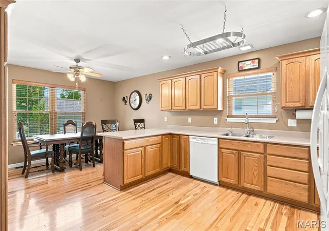 Photo 2 of Single family home for sale at 507 Cobblestone Ct, Farmington, MO 63640 | MLS# MIS26044957 | Listing updated on 2026-08-27