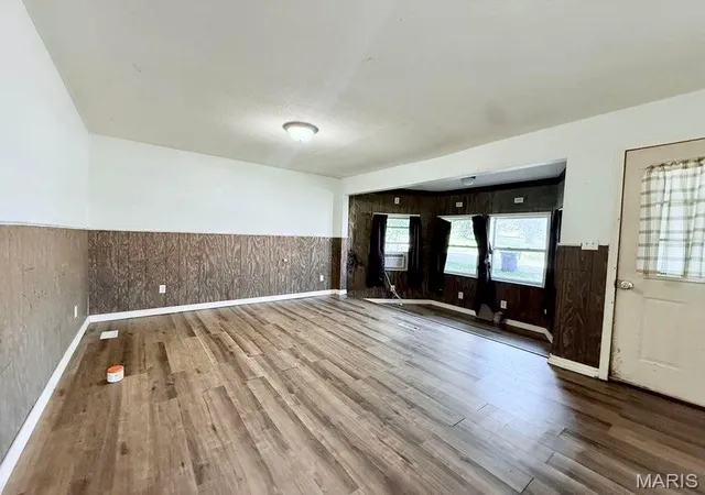 Homes for sale in Houston, MO | 304 Ozark St, Houston, MO 65483 | MLS# MIS26044975