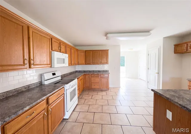 Photo 2 of Single family home for sale at 2357 Bastean Rd, Wentzville, MO 63385 | MLS# MIS26044983 | Listing updated on 2026-10-08