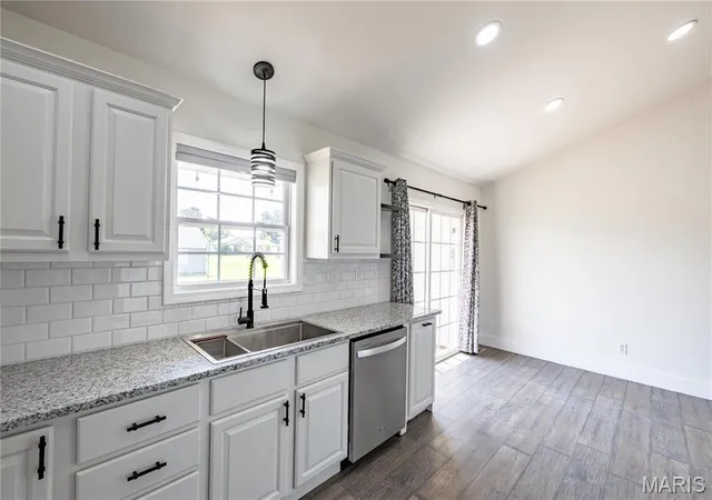 Photo 3 of Single family home for sale at 181 Glen Dr, Jackson, MO 63755 | MLS# MIS26045007 | Listing updated on 2026-09-30
