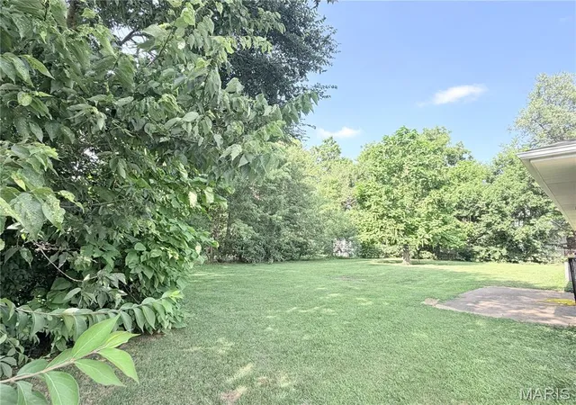 Photo 5 of Single family home for sale at 415 W Maple St, Mexico, MO 65265 | MLS# MIS26045024 | Listing updated on 2026-07-16
