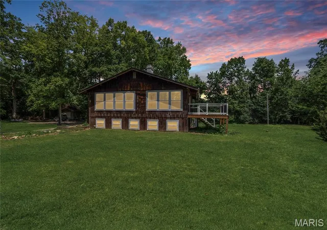 Photo 1 of Sale Pending at 71 Shady Oaks Dr, Eureka, MO 63025 | MLS# MIS26045044 | Listing updated on 2026-08-15