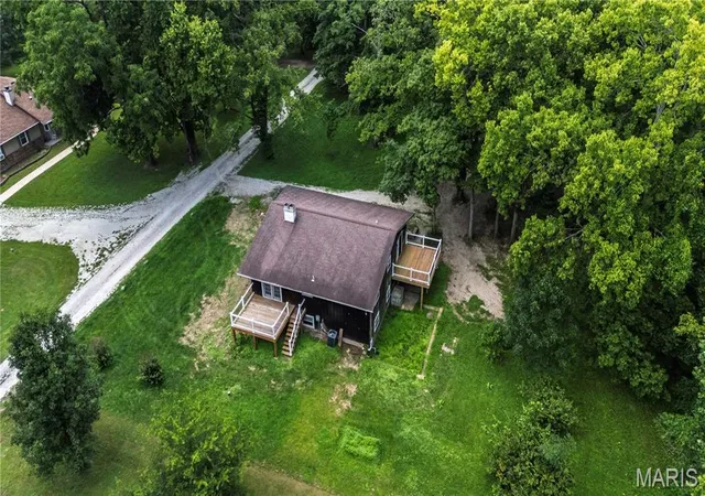 Photo 3 of Sale Pending at 71 Shady Oaks Dr, Eureka, MO 63025 | MLS# MIS26045044 | Listing updated on 2026-08-15