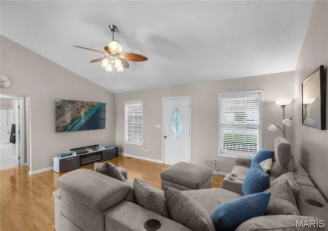 Photo 3 of Single family home for sale at 385 Spring Hill Rd, Jackson, MO 63755 | MLS# MIS26045065 | Listing updated on 2026-08-05