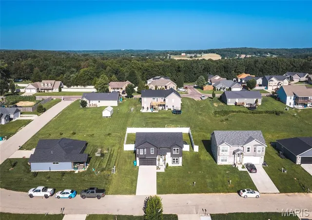 3rd image of 11103 Paula Gayle St, Rolla, MO 65401 | MLS# MIS26045079