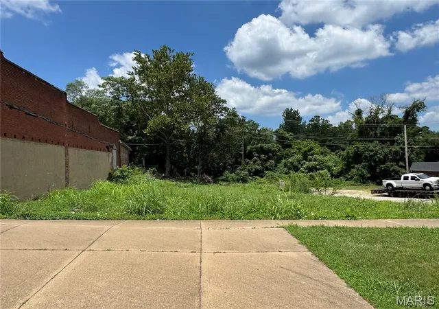 Photo 3 of Land for sale at 110 W Main St, Park Hills, MO 63601 | MLS# MIS26045083 | Listing updated on 2026-07-14