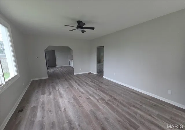 Photo 4 of Single family home for sale at 617 N 2Nd St, Dupo, IL 62239 | MLS# MIS26045095 | Listing updated on 2026-09-02
