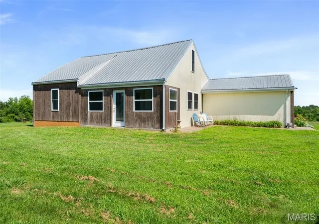 Photo 1 of Single family home for sale at 2760 Hwy C, New Haven, MO 63068 | MLS# MIS26045098 | Listing updated on 2026-08-20