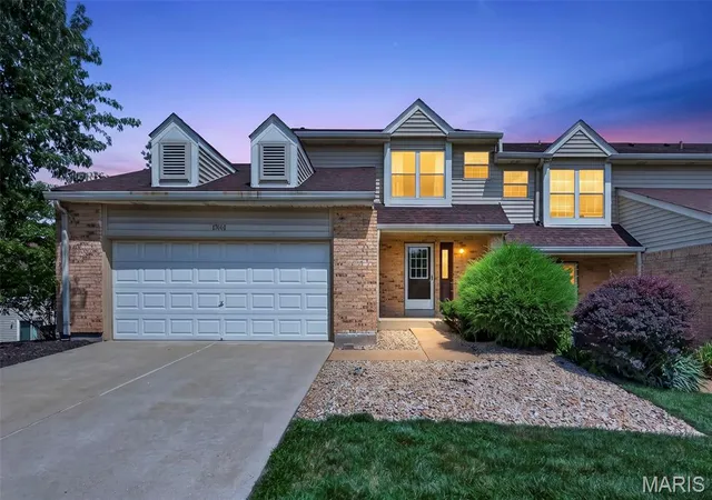 Photo 2 of Sale Pending at 17081 Sandalwood Creek Dr, Wildwood, MO 63038 | MLS# MIS26045102 | Listing updated on 2026-08-24