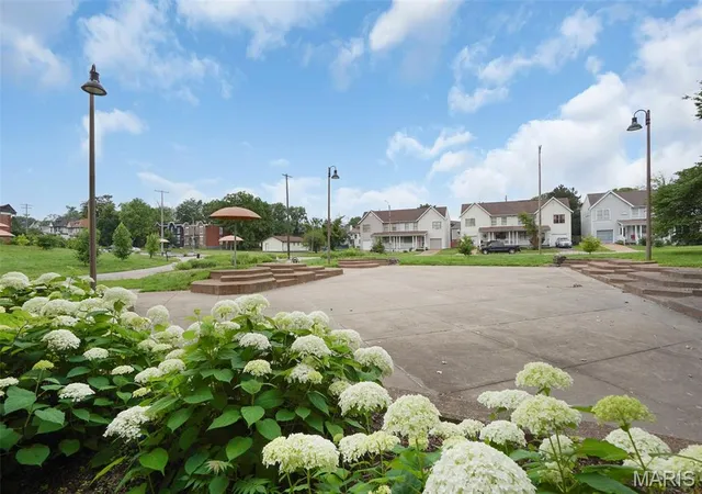 Photo 4 of Single family home for sale at 5718 Etzel Ave, Saint Louis, MO 63112 | MLS# MIS26045131 | Listing updated on 2026-07-16