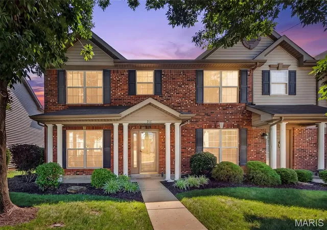 Townhouse for sale at 916 Carpathian Dr, Lake Saint Louis, MO 63367 | MLS# MIS26045133