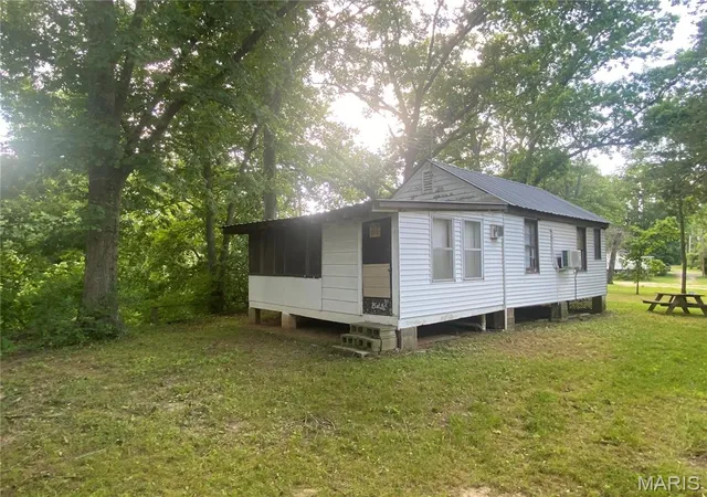 2nd image of 7965 Irish Ln, House Springs, MO 63051 | MLS# MIS26045141