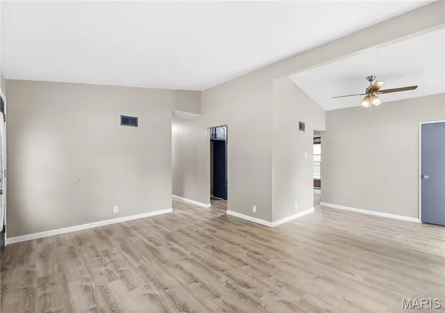 Photo 4 of Single family home for sale at 2025 Thunderbird Ave, Florissant, MO 63033 | MLS# MIS26045142 | Listing updated on 2026-09-23