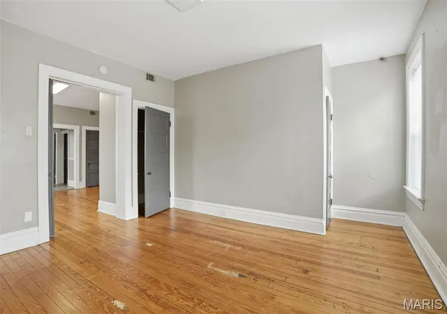Photo 4 of Multi Family at 3847 Blaine Ave, St Louis, MO 63110 | MLS# MIS26045155 | | Sold on 2026-10-06