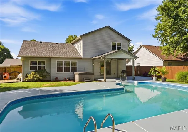 Photo 2 of Single family home for sale at 3940 Michael John Dr, Swansea, IL 62226 | MLS# MIS26045156 | Listing updated on 2026-09-13