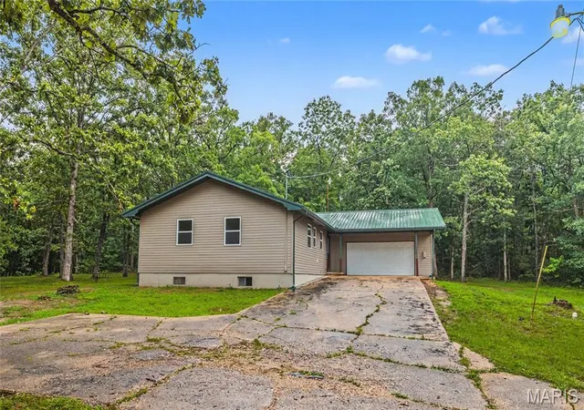 3rd image of 222 County Road 3090, Salem, MO 65560 | MLS# MIS26045171