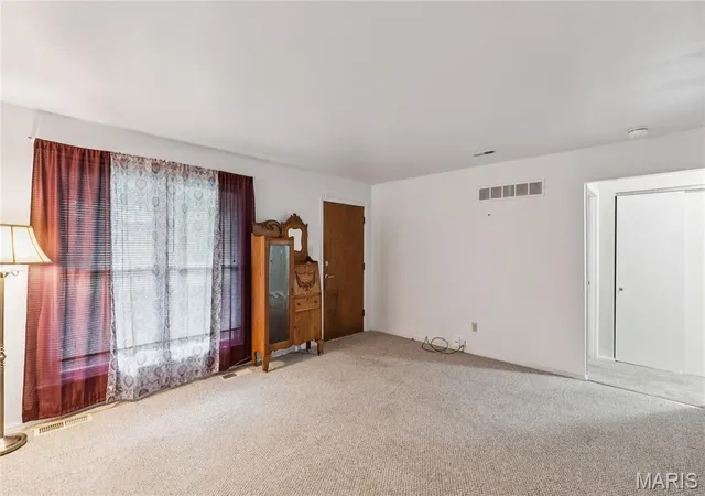 4th image of 12354 Wensley Rd, Black Jack, MO 63033 | MLS# MIS26045172