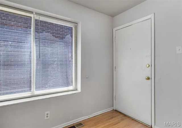 Photo 4 of Multi family home for sale at 245 Chambers Rd, Saint Louis, MO 63137 | MLS# MIS26045194 | Listing updated on 2026-08-03