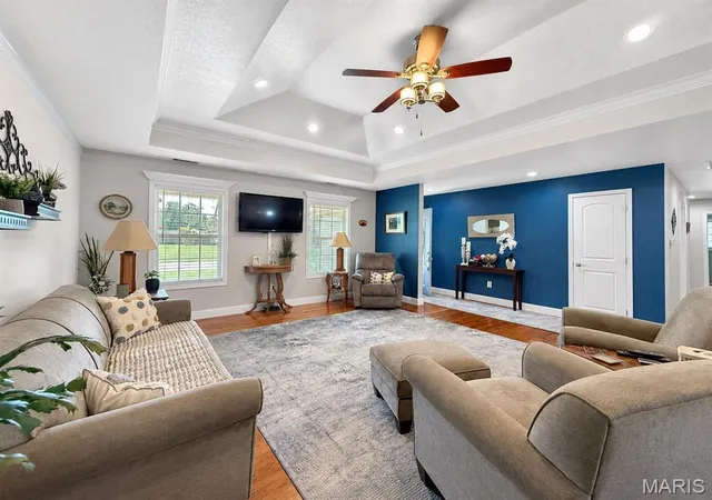 3rd image of 222 Century, Poplar Bluff, MO 63901 | MLS# MIS26045198