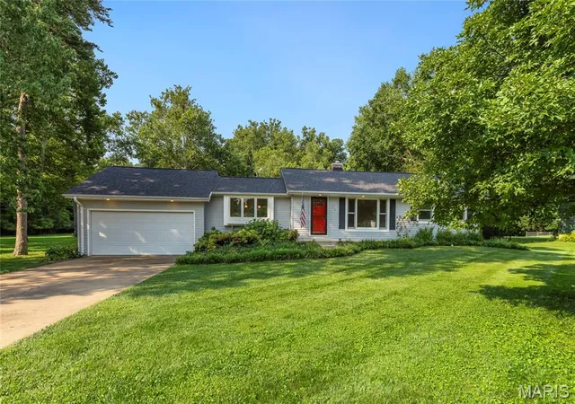 25th image of 200 Brookside Ln, Ballwin, MO 63021 | MLS# MIS26045205