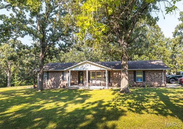 1st image of 404 N Ellen St, Dixon, MO 65459 | MLS# MIS26045230