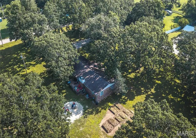 30th image of 404 N Ellen St, Dixon, MO 65459 | MLS# MIS26045230