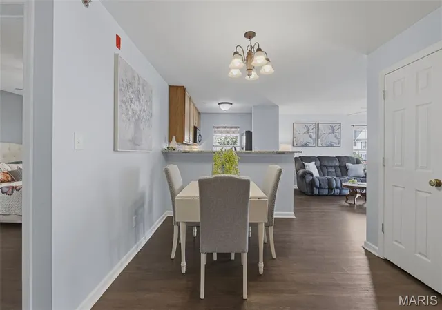 3rd image of 160 Brandy Mill Cir, High Ridge, MO 63049
