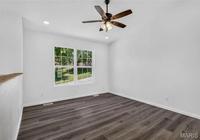 4th image of 812 Kennett St, De Soto, MO 63020 | MLS# MIS26045259