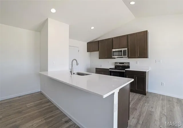 Photo 4 of Single family home for sale at 6 Panda Ct, House Springs, MO 63051 | MLS# MIS26045269 | Listing updated on 2026-08-03