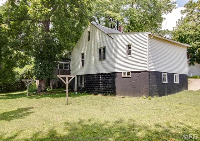 Photo 18 of Single family home for sale at 619 Elfgen St, Alton, IL 62002 | MLS# MIS26045273 | Listing updated on 2026-08-20
