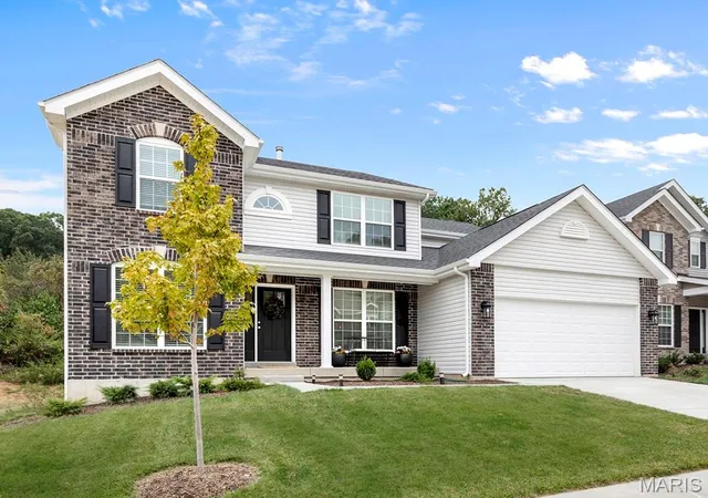 Photo 1 of Single family home for sale at 12232 Louiselle Park Dr, Maryland Heights, MO 63043 | MLS# MIS26045283 | Listing updated on 2026-07-15