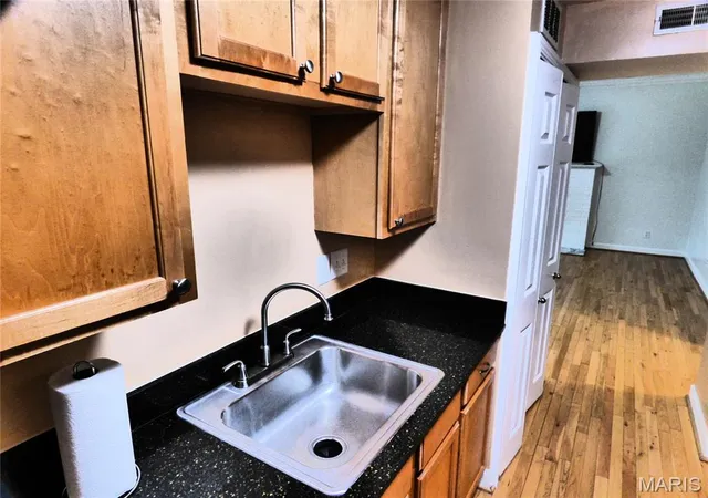 Photo 4 of Condo for sale at 5653 Waterman Blvd #3S, Saint Louis, MO 63112 | MLS# MIS26045288 | Listing updated on 2026-08-17