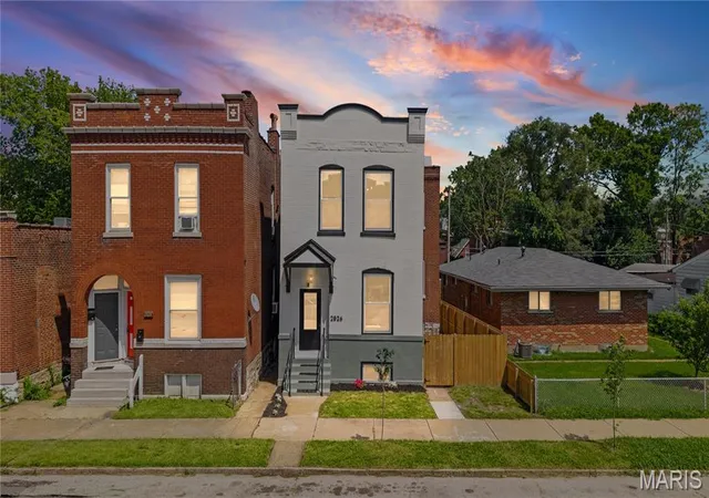 Single family home for sale at 2826 Iowa Ave, Saint Louis, MO 63118 | MLS# MIS26045297