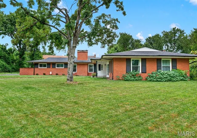 51st image of 9860 Bridle Trail Ln, Saint Louis, MO 63128 | MLS# MIS26045304