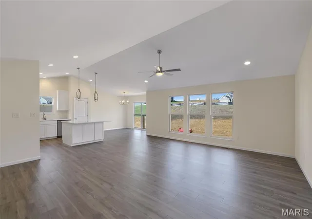 Photo 4 of Single family home for sale at 302 Osprey Ct, Lake St Louis, MO 63367 | MLS# MIS26045308 | Listing updated on 2026-10-02