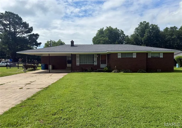 Photo 2 of Single family home for sale at 199130 County Road 122, Malden, MO 63863 | MLS# MIS26045350 | Listing updated on 2026-07-15