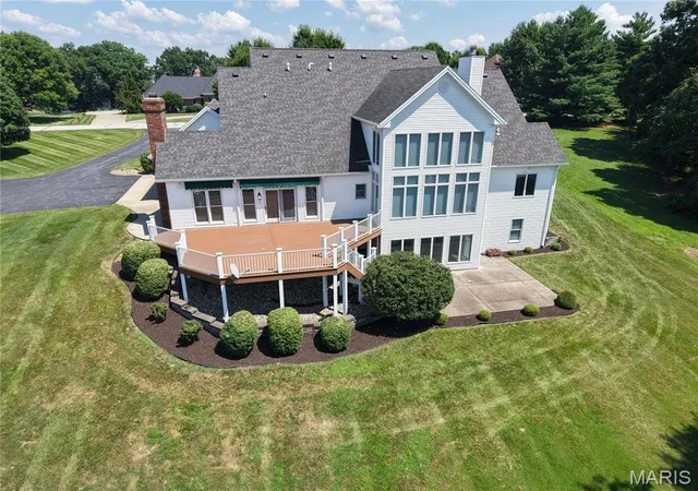 2nd image of 17 Orchard Point Rd, Hannibal, MO 63401 | MLS# MIS26045351