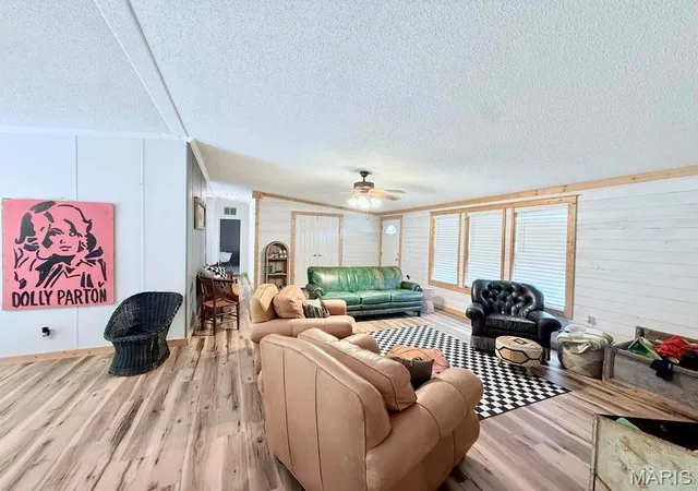 3rd image of 10595 Mill Rd, Bucyrus, MO 65444 | MLS# MIS26045357