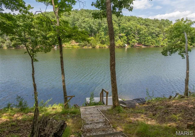3rd image of 146 W Innsbrook Circle Dr, Wright City, MO 63390 | MLS# MIS26045370