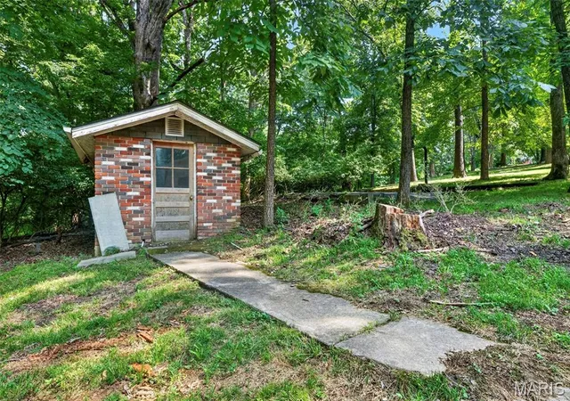 44th image of 1600 Hemlock Ln, Festus, MO 63028 | MLS# MIS26045373