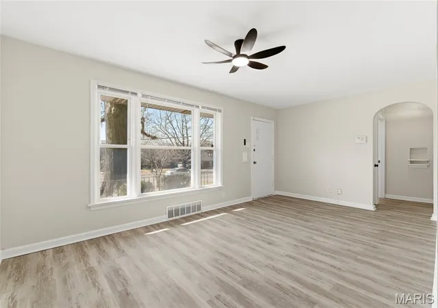 Photo 3 of Single family home for sale at 1083 Jennings Station Rd, Saint Louis, MO 63137 | MLS# MIS26045408 | Listing updated on 2026-08-21