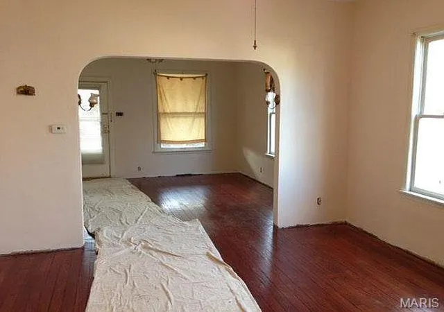 Photo 2 of Single family home for sale at 2018 N 3rd St, Saint Charles, MO 63301 | MLS# MIS26045447 | Listing updated on 2026-07-16