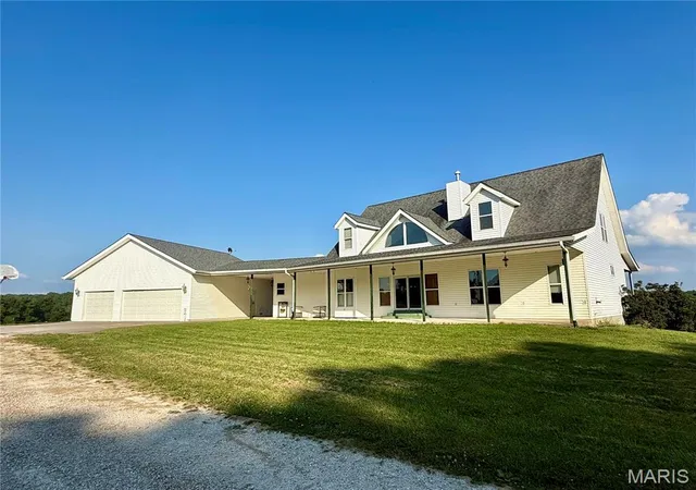 Single family home for sale at 28875 Collins Ln, Jonesburg, MO 63351 | MLS# MIS26045448